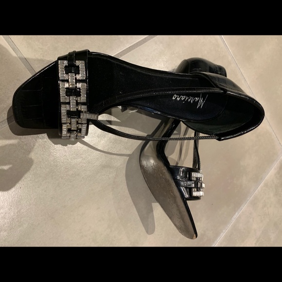 Heels - Picture 3 of 5